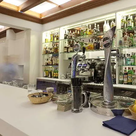 Generoso Hotel